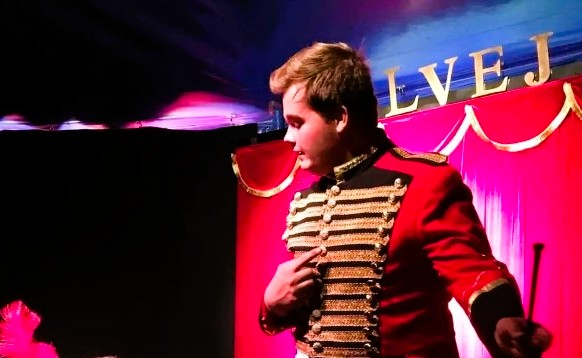 Den lokale cirkusdirektør Victor Høegh Abrahamsen.