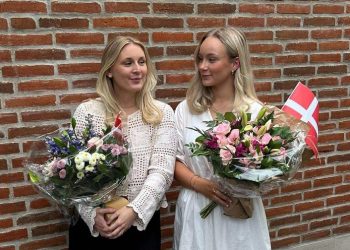 Ghita Christensen og Victoria Skipper skrev bachelorprojekt om brungen af kunstig intelligens i valgkampe. Foto: Privat.