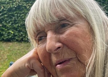 Smykkekunstner Helga Exner. Foto: Torben Agersted.