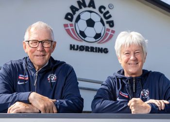 Dana Cups formand, Finn Larsen, og direktør Jette Andersen glæder sig over, at være gået med i
det store bæredygtighedsprojekt. Foto: Bente Poder.