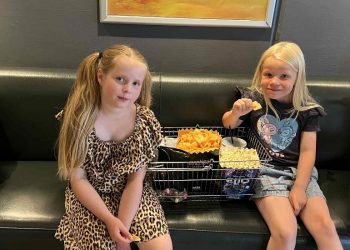 Eva og Leonora. Foto: Hanne Skipper.