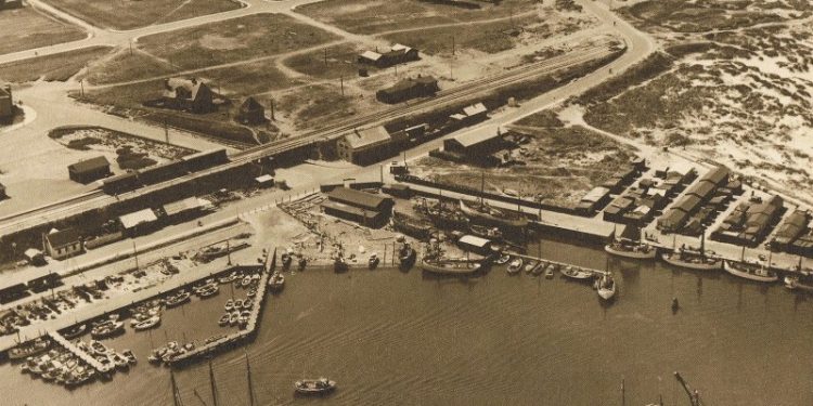 Hirtshals Havn anno 1949.