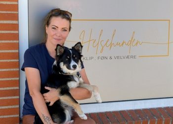 Janni Christensen og hendes islandske fårehund Ausa glæder sig til at byde velkommen til en dag med hunden i centrum.