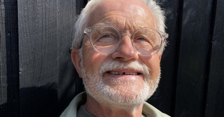 Digter og forfatter Poul Jansen fra Hirtshals. Foto (arkiv): Privat.