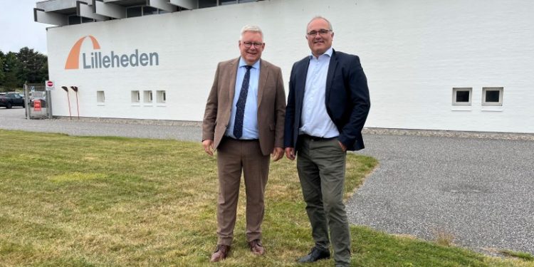 Borgmester Søren Smalbro (V) og direktør Hans Henrik von Platen-Hallermund. Foto: Privat.