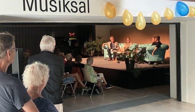 Fredagens sæsonåbning i Musiksalen på Vendsyssel Teater serverede smagsprøver på meget spændende. Foto: Palle W. Nielsen