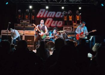 Almost Quo leverer flotte udgaver af de fede numre fra Status Quo. Pressefoto