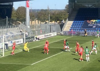 Det var tæt på flere gange, da Fortuna Hjørring på Nord Energi Arena i Hjørring spillede 0-0 mod FC Nordsjælland. Foto: Palle W. Nielsen.