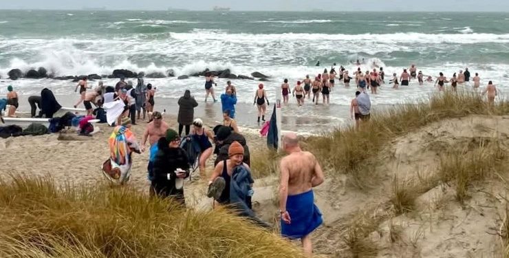 Har du en historie og billeder fra vinterbader-livet? så sendt det gerne til NordsøPosten. Billedet er fra Skagen Vinterbadefestival. Privatfoto