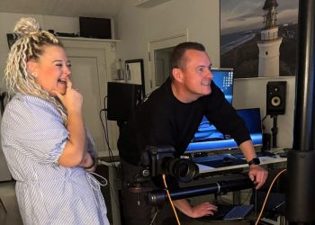 Musiker Fie Louise og fotograf René Stoklund. Foto: Privat.