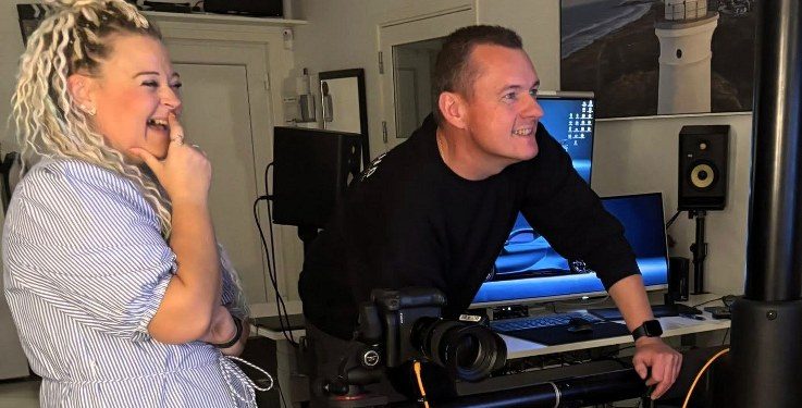 Musiker Fie Louise og fotograf René Stoklund. Foto: Privat.