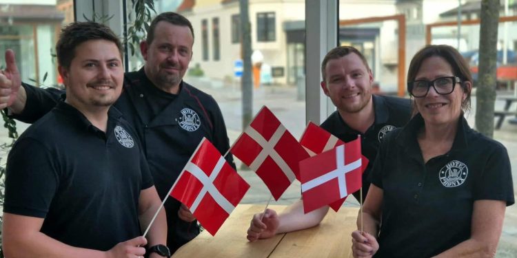 Familien Messmann fejrer jubilæum med Hotel Phønix i hotelkæden Danske Hoteller A/S. Foto (arkiv): Privat.