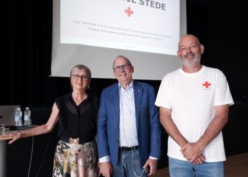 Generalsekretær for Røde Kors, Anders Ladekarl (i midten), gæstede tirsdag den 2. september Hjørring Gymnasium.