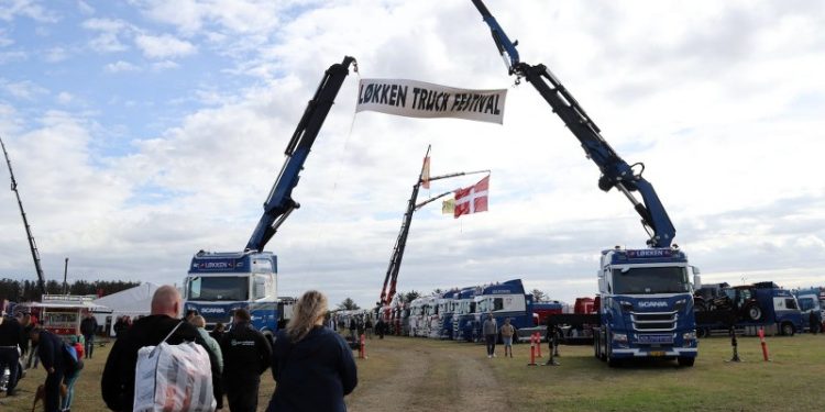 Flot indgangsportal til Løkken Truck Festival. Foto: Henning Hansen.