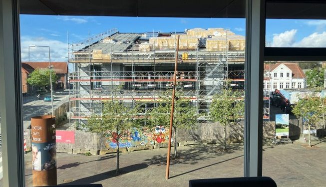 Hjørring Kulturskole set fra Vendsyssel Teater. Foto: Palle W. Nielsen