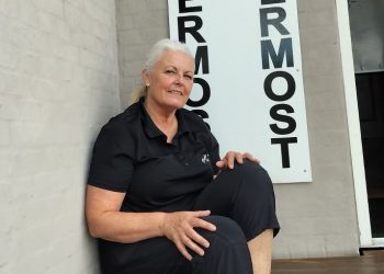 Kirsten Hjorth glæder sig til en herlig festdag på Café Peder Most i Tversted. privatfoto