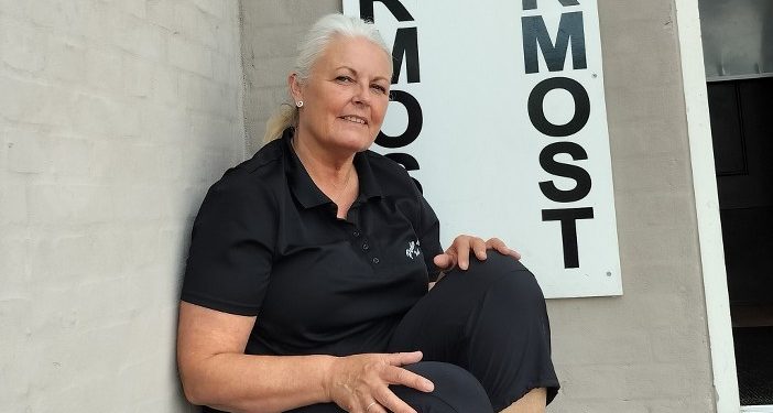 Kirsten Hjorth glæder sig til en herlig festdag på Café Peder Most i Tversted. privatfoto