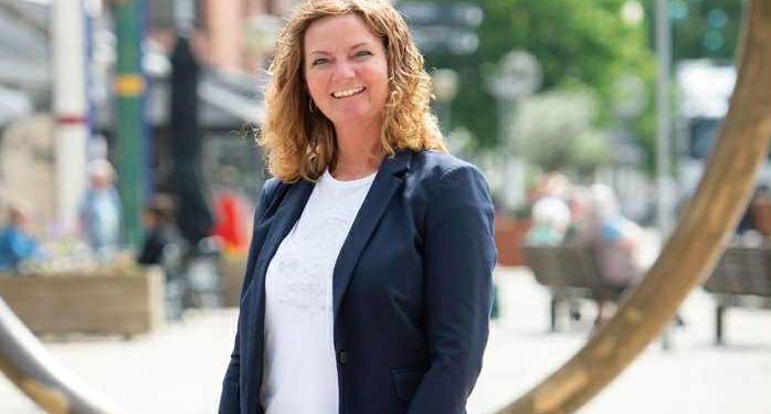 Betina D. Jensen på Springvandspladsen i Hjørring. Foto: Arkiv.