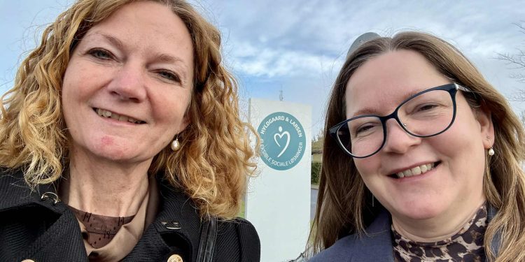 Betina D. Jensen og Lone Olsen fra Venstre i Hjørring Kommune. Foto: Privat.