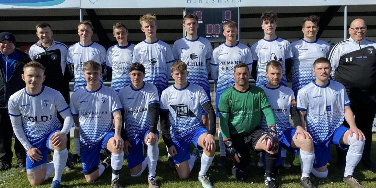 Førsteholdet hos Hirtshals Boldklub. Foto: HB.