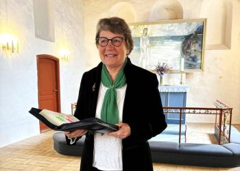 Jytte Damtoft: - I 3. klasse blev jeg udset til at skulle synge solo i et skuespil - så der er min sangkarriere nok startet. Privatfoto