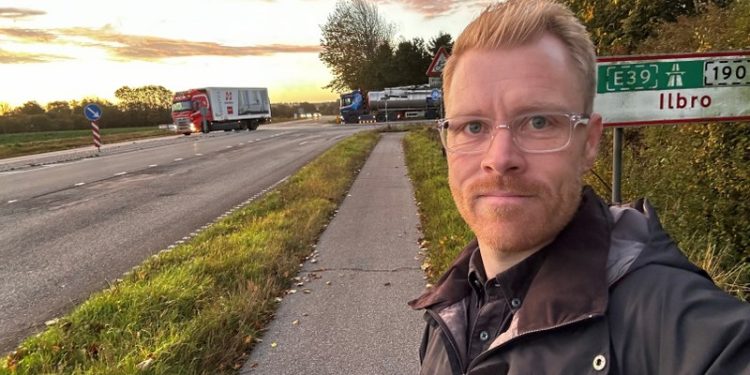 Martin Prentow (S) i krydset ved Ilbro. Foto: Privat.