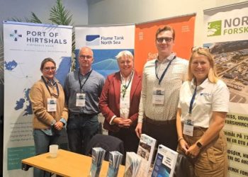 Repræsentanter fra Hirtshals Havn, Nordsøen Forskerpark og Flume Tank North Sea ved Skagerrak Konferencen 2025. Foto: Nordsøen Forskerpark.