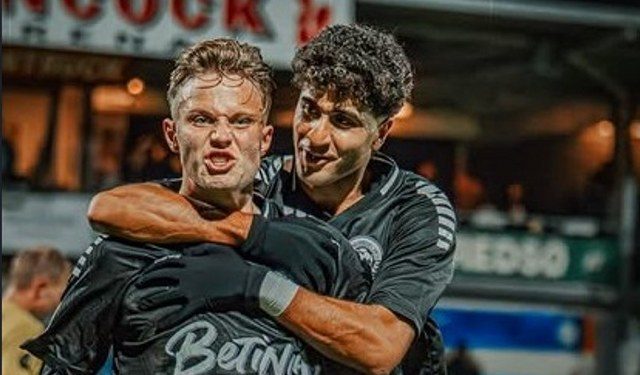 Vendelboerne gik til pause med en føring på 1-0 efter scoring på straffespark af Magnus Munck. Foto: Vendsyssel FF.