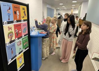 Valghandlinger er i gang på Hirtshals Bibliotek. Foto: Hanne Skipper.