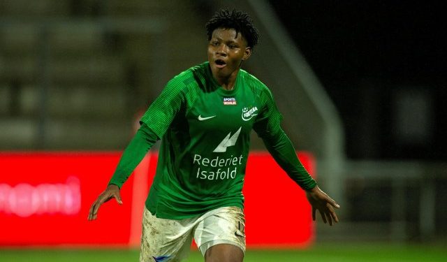 Joy Omewa scorede sit  Aliga-mål nummer 11 i denne sæson, da hun reducerede til 1-1. Desværre ikke nok til at sikre point til Fortuna. Arkivfoto: Jess Madsen.