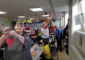 Juleklippedag på Lørslev Friskole og Børnecenter. Foto: Privat.