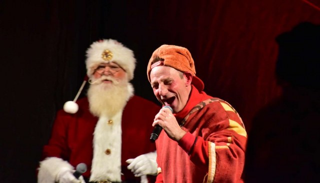 Julemanden og Pyrus. Foto: Presse-fotos.dk.