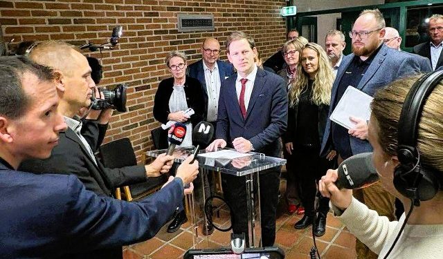 Mads Duedahl fremlægger konstitueringsaftalen i Region Nordjylland. Foto: Privat.