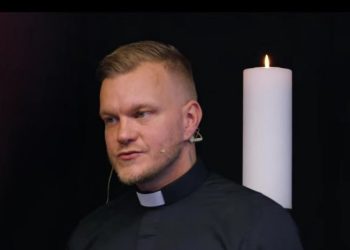 I dag har Martin vendt livet rundt og arbejder som præst tilknyttet Herning Oasekirke. Pressefoto