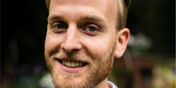 Simon Hoekstra
er kandidat for Vendelbo-Listen
ved KV25 i Hjørring Kommune. Foto: Privat.