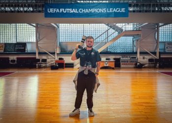 Jacob Strandeng med HjørrinG Futsal Klub. Foto: Privat.
