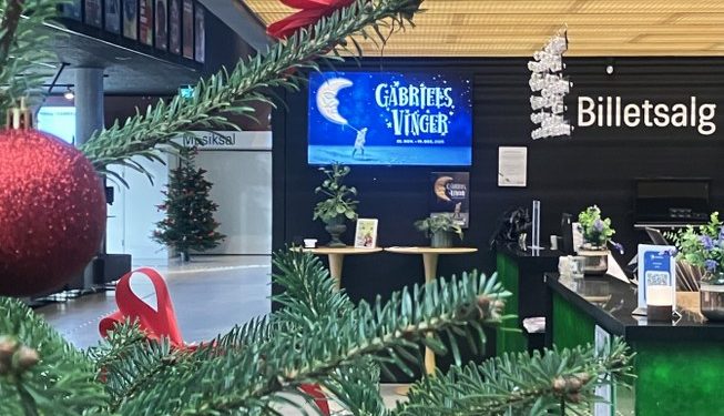 Julepyntet foyer på Vendsyssel Teater. Foto: Palle W. Nielsen