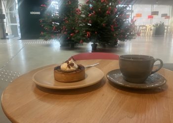 Teater Caféen Hjørring serverer også dejlig kaffe og lækker kage. Foto: Palle W: Nielsen