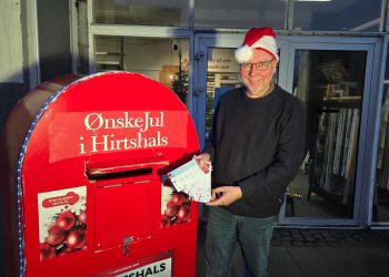 Tommy Høj ved postkassen i Nørregade. Foto: HHE.