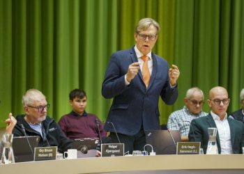 Erik Høgh-Sørensen ved sidste byrådsmøde før årsskiftet i Hjørring Kommune. Foto: Hans Ravn.