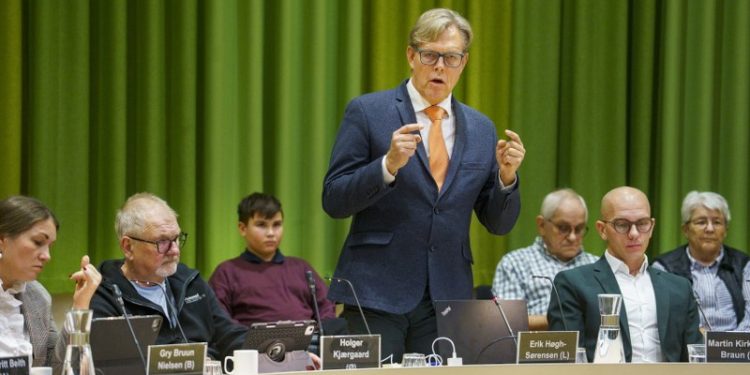 Erik Høgh-Sørensen ved sidste byrådsmøde før årsskiftet i Hjørring Kommune. Foto: Hans Ravn.