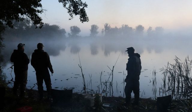 Lystfiskere ved Guldager Sø. Foto: SFHO.