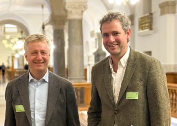 Formand, Karsten Mølgaard og direktør Esben Sverdrup-Jensen fra DPPO. Foto: Privat.