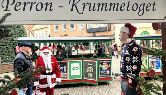 Erik, Krumme og Casper er klar til årets sidste tur med Krummetoget. Foto: Palle W. Nielsen