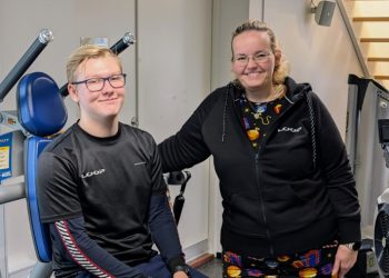 Træner Andreas Sørensen og centerleder Rebecca Mølholt glæder sig til at byde alle velkommen til jubilæumsfest.
