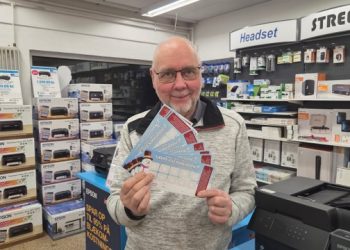 Tommy Høj er tovholder på juletotteriet hos Hirtshals Handel & Erhverv. Foto: Høj Data.