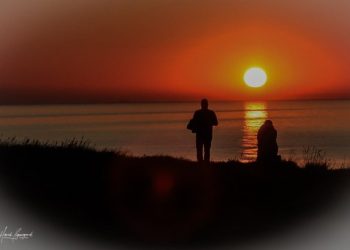 Vi har nogle fantastiske solnedgange i Hirtshals, noterer fotografen sandt nok om dette billede. Foto: Henrik Woodpek.