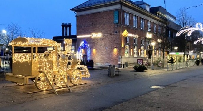 Hjørring er smukt pyntet til jul - og der er hjertevarme. Foto: Palle W. Nielsen