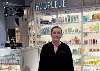 Line Christensen har været 15 år i Matas - og nu er hun butikschef i Hjørring. Foto: Palle W. Nielsen