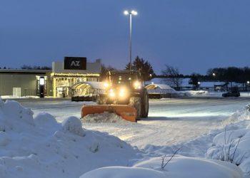 Snerydning hos A-Z ved Ringvejen i Hjørring. Foto (arkiv)Palle W. Nielsen